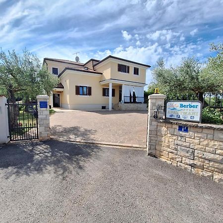 Apartmani Berber Babici Bagian luar foto