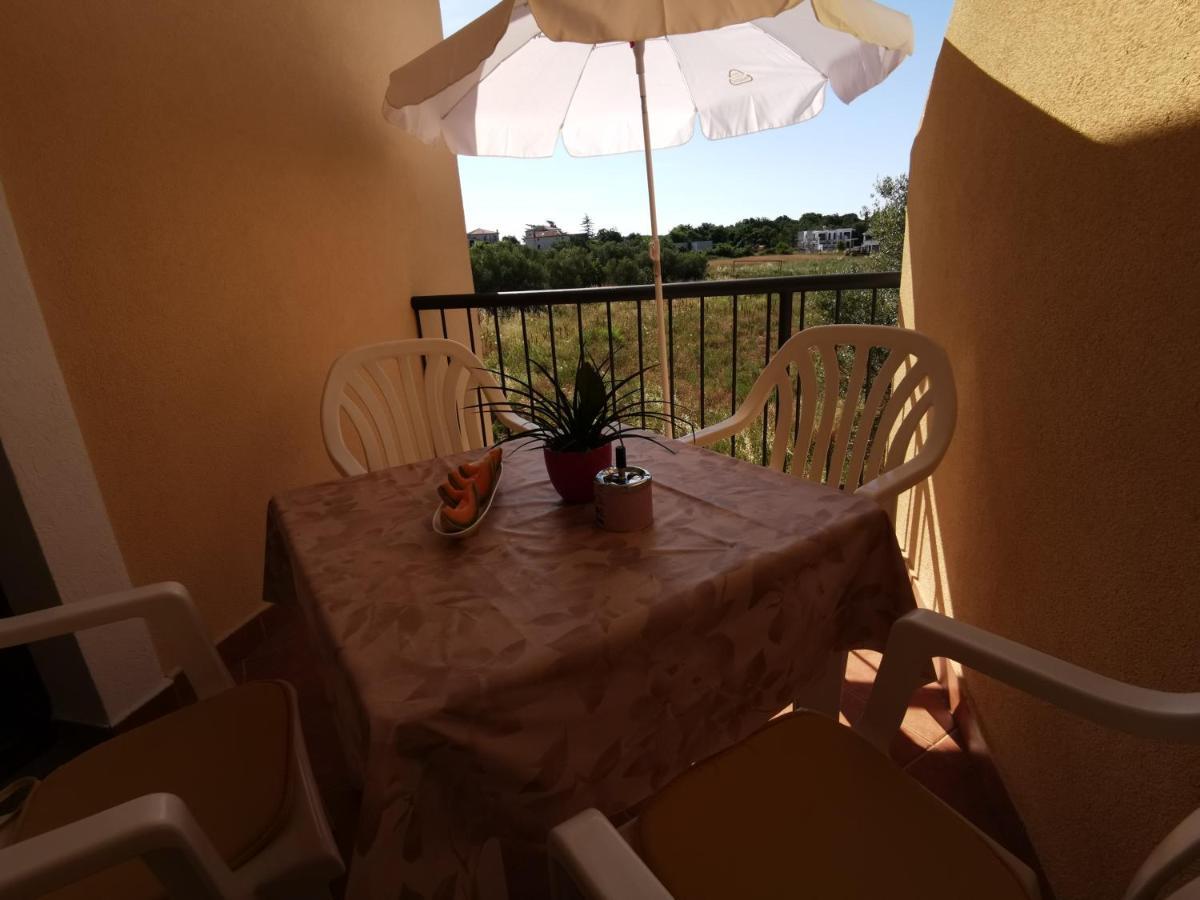 Apartmani Berber Babici Bagian luar foto
