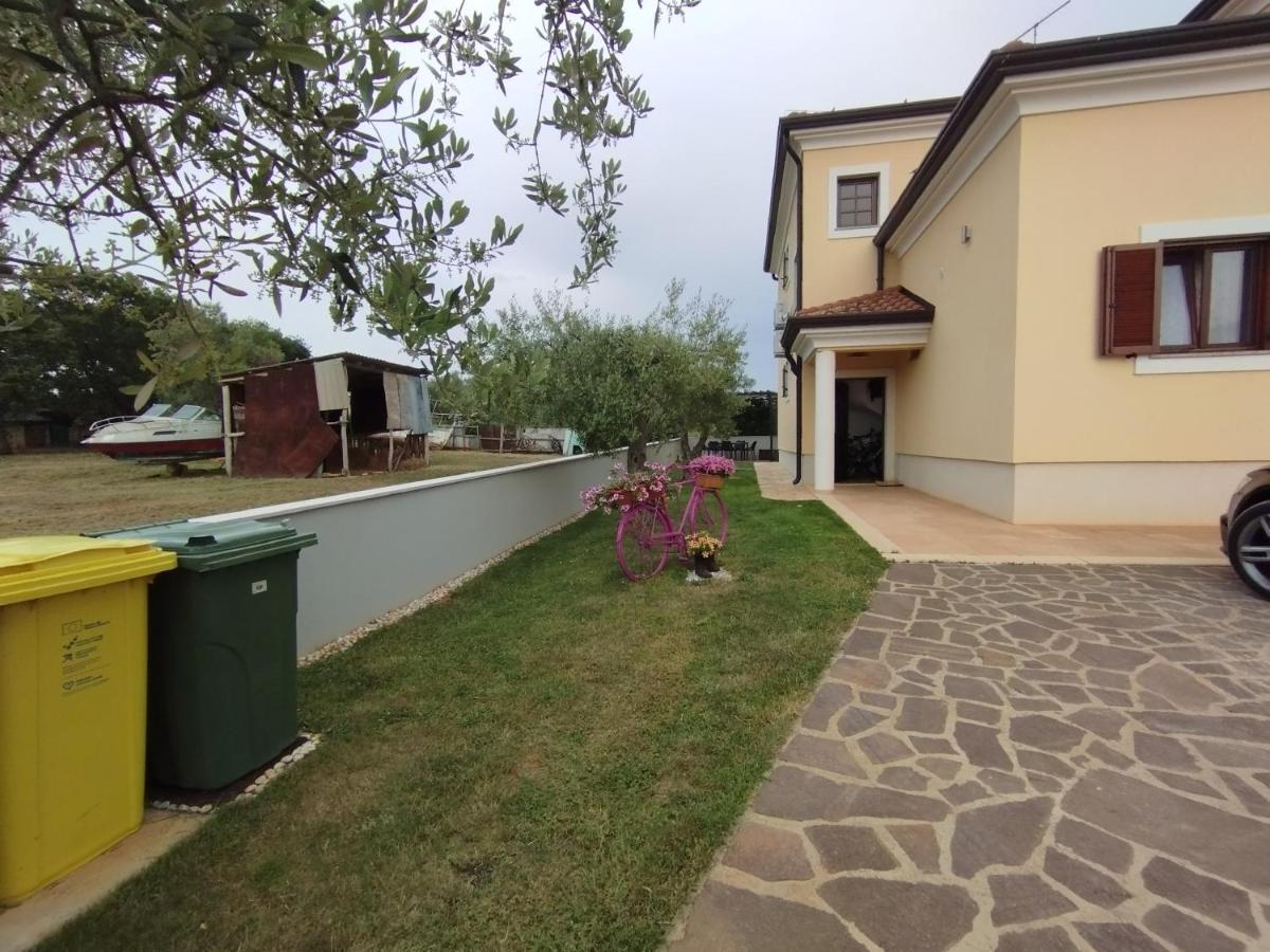 Apartmani Berber Babici Bagian luar foto